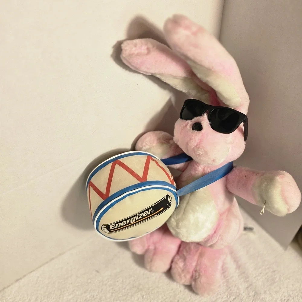 Vintage 1996 Energizer Bunny Plush Eveready Battery Promo – Drum &‎ Shades